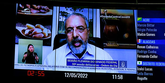 Para Paim, governo deve usar lucros da Petrobras para conter alta no preço dos combustíveis